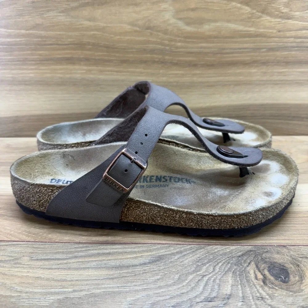 Birkenstock Gizeh Sandals Womens 7 W EU 38 Brown Birko Thong Travel Vacation
